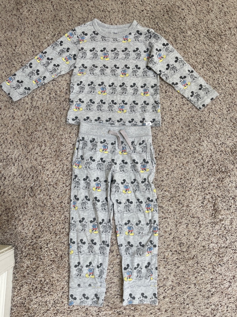Gap Kids Gray Mickey Mouse Long Sleeve Shirt and Sweatpants